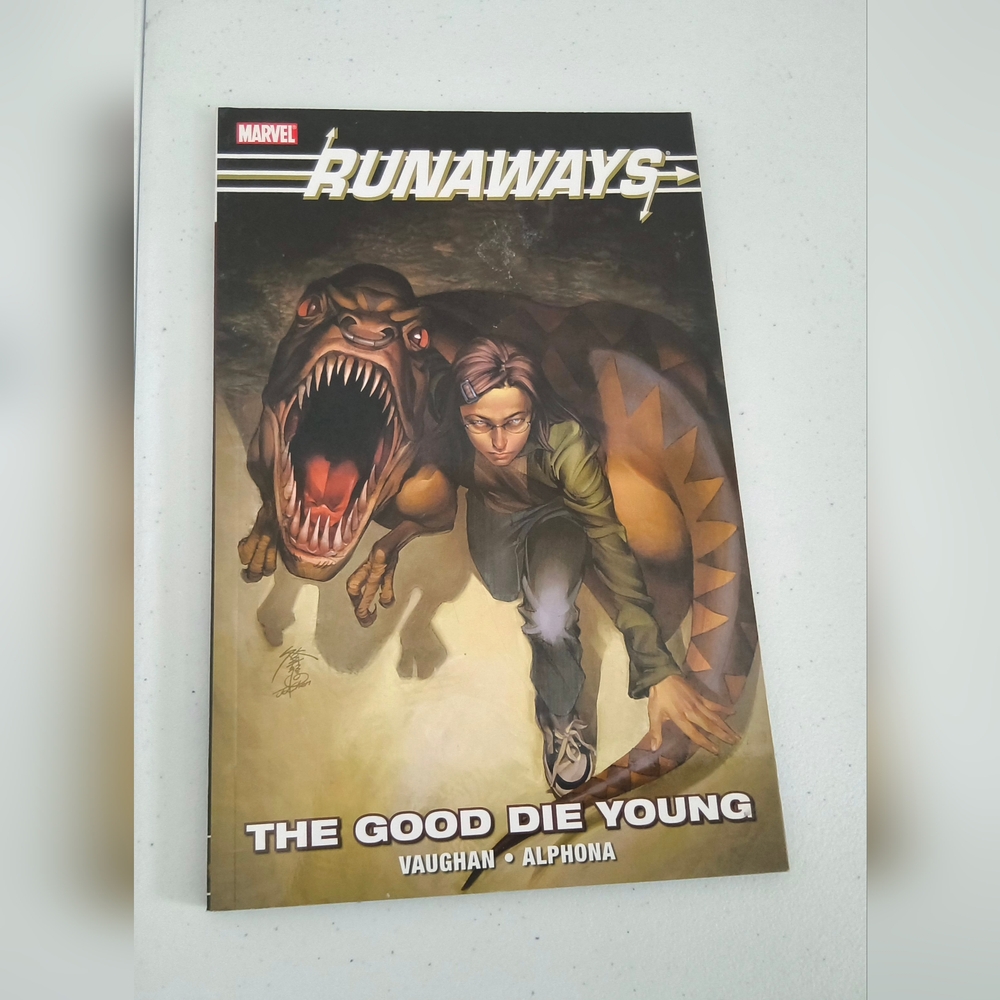 Runaways: The Good Die Young Comic Graphic Novel